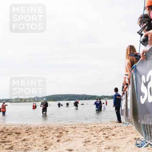 21.06.2026 - Viking Triathlon Michael Strokosch http://msf.ph/oto/9826175 21.06.2026 10:38:16 Schwimmen 80, 99, 315 meine-sportfotos.de