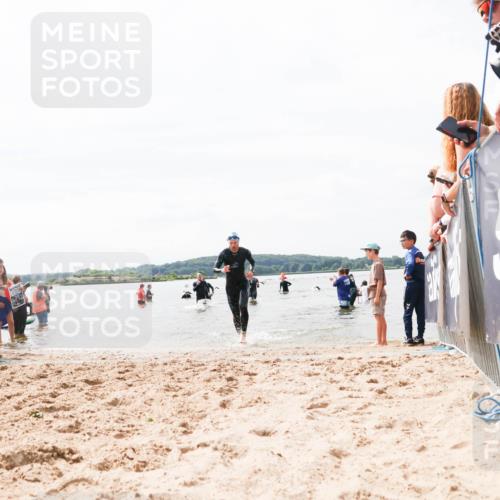21.06.2026 - Viking Triathlon Michael Strokosch http://msf.ph/oto/9826201 21.06.2026 10:38:25 Schwimmen 315, 316, 465 meine-sportfotos.de