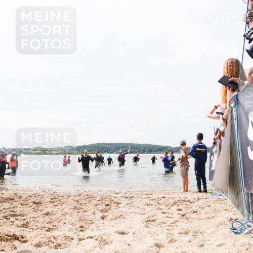 21.06.2026 - Viking Triathlon Michael Strokosch http://msf.ph/oto/9826212 21.06.2026 10:38:28 Schwimmen 316, 465 meine-sportfotos.de
