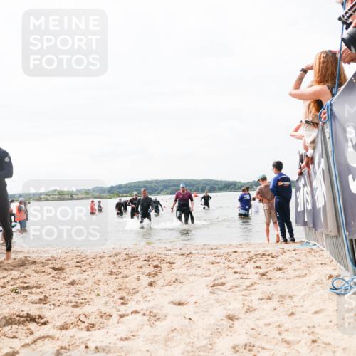 21.06.2026 - Viking Triathlon Michael Strokosch http://msf.ph/oto/9826226 21.06.2026 10:38:33 Schwimmen 300, 316, 546, 567 meine-sportfotos.de