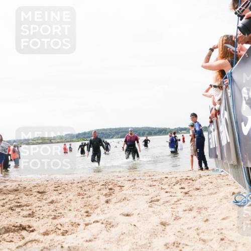 21.06.2026 - Viking Triathlon Michael Strokosch http://msf.ph/oto/9826229 21.06.2026 10:38:34 Schwimmen 55, 300, 316, 546, 567 meine-sportfotos.de