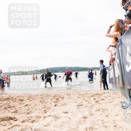21.06.2026 - Viking Triathlon Michael Strokosch http://msf.ph/oto/9826230 21.06.2026 10:38:34 Schwimmen 55, 300, 316, 546, 567 meine-sportfotos.de