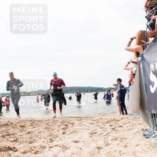 21.06.2026 - Viking Triathlon Michael Strokosch http://msf.ph/oto/9826241 21.06.2026 10:38:38 Schwimmen 55, 300, 316, 397, 546, 567 meine-sportfotos.de