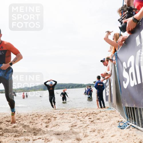 21.06.2026 - Viking Triathlon Michael Strokosch http://msf.ph/oto/9826283 21.06.2026 10:38:52 Schwimmen 53, 144, 303, 419, 666 meine-sportfotos.de