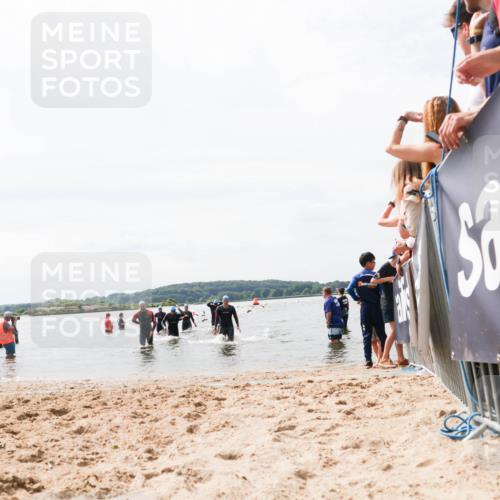 21.06.2026 - Viking Triathlon Michael Strokosch http://msf.ph/oto/9826341 21.06.2026 10:39:11 Schwimmen 152, 328, 340, 559 meine-sportfotos.de