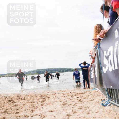 21.06.2026 - Viking Triathlon Michael Strokosch http://msf.ph/oto/9826438 21.06.2026 10:39:44 Schwimmen 349, 400, 442, 485, 519, 634 meine-sportfotos.de