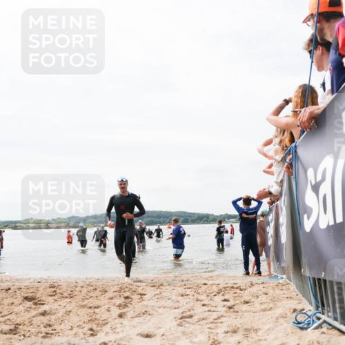 21.06.2026 - Viking Triathlon Michael Strokosch http://msf.ph/oto/9826462 21.06.2026 10:39:52 Schwimmen 125, 233, 349, 442 meine-sportfotos.de