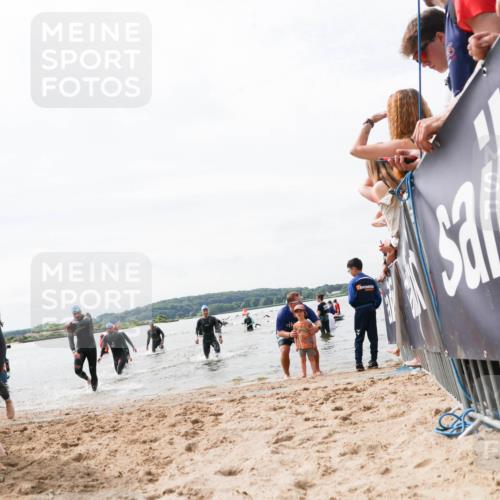 21.06.2026 - Viking Triathlon Michael Strokosch http://msf.ph/oto/9826498 21.06.2026 10:40:04 Schwimmen 125, 167, 211, 233, 256, 333, 411, 493, 647 meine-sportfotos.de