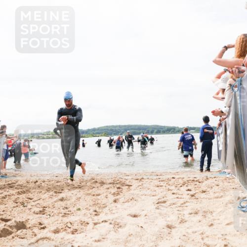 21.06.2026 - Viking Triathlon Michael Strokosch http://msf.ph/oto/9826527 21.06.2026 10:40:13 Schwimmen 58, 211, 333, 411, 460, 484, 647, 649 meine-sportfotos.de