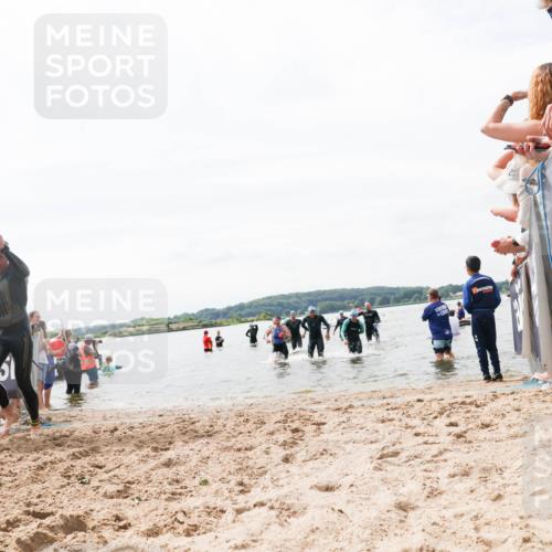 21.06.2026 - Viking Triathlon Michael Strokosch http://msf.ph/oto/9826532 21.06.2026 10:40:15 Schwimmen 58, 211, 411, 425, 460, 484, 647, 649 meine-sportfotos.de