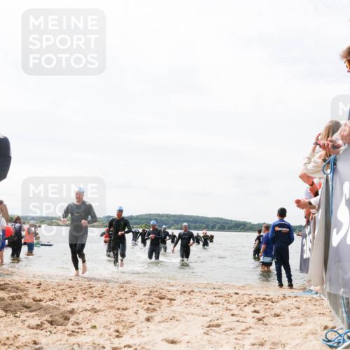 21.06.2026 - Viking Triathlon Michael Strokosch http://msf.ph/oto/9826570 21.06.2026 10:40:28 Schwimmen 34, 150, 195, 301, 312, 398, 425, 496 meine-sportfotos.de