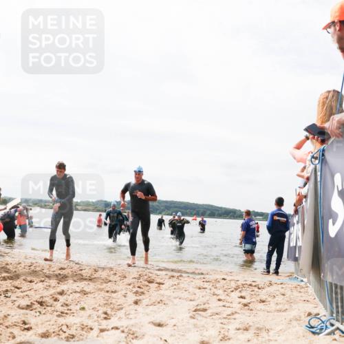 21.06.2026 - Viking Triathlon Michael Strokosch http://msf.ph/oto/9826602 21.06.2026 10:40:38 Schwimmen 195, 227, 301, 312, 355, 456, 461, 616 meine-sportfotos.de
