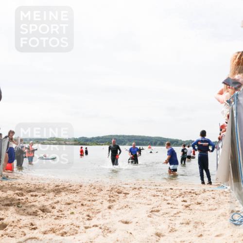 21.06.2026 - Viking Triathlon Michael Strokosch http://msf.ph/oto/9826637 21.06.2026 10:40:50 Schwimmen 330, 355, 387, 616, 636, 667 meine-sportfotos.de
