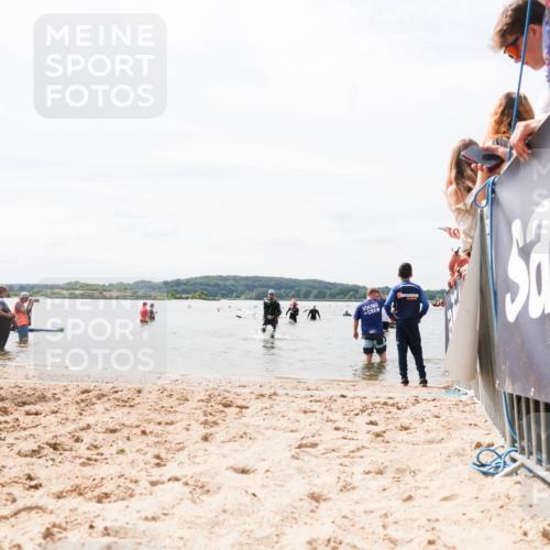 21.06.2026 - Viking Triathlon Michael Strokosch http://msf.ph/oto/9826669 21.06.2026 10:41:03 Schwimmen 132 meine-sportfotos.de