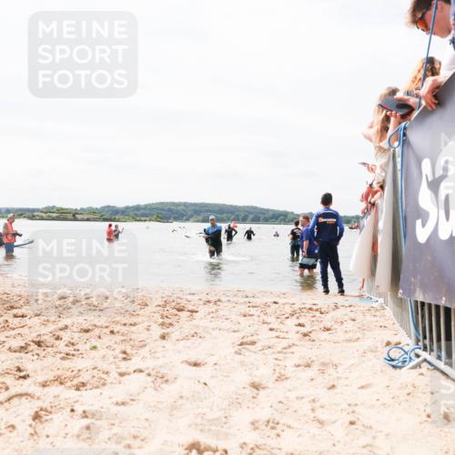 21.06.2026 - Viking Triathlon Michael Strokosch http://msf.ph/oto/9826674 21.06.2026 10:41:04 Schwimmen 132 meine-sportfotos.de