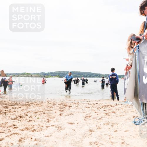 21.06.2026 - Viking Triathlon Michael Strokosch http://msf.ph/oto/9826683 21.06.2026 10:41:07 Schwimmen 132 meine-sportfotos.de