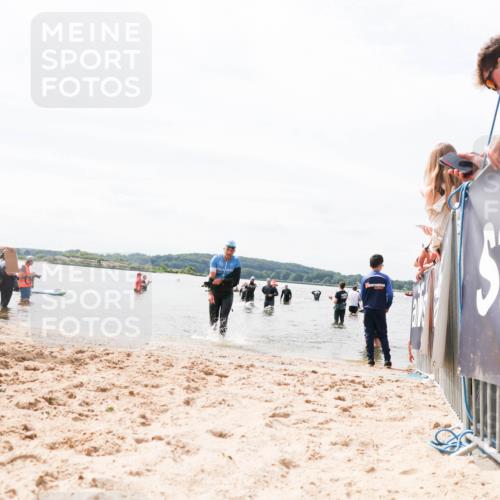 21.06.2026 - Viking Triathlon Michael Strokosch http://msf.ph/oto/9826686 21.06.2026 10:41:08 Schwimmen 132 meine-sportfotos.de