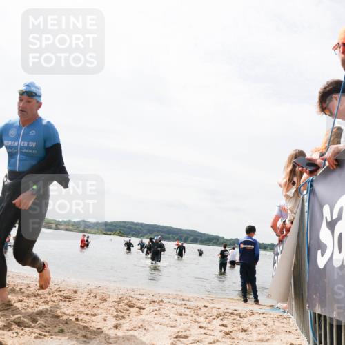 21.06.2026 - Viking Triathlon Michael Strokosch http://msf.ph/oto/9826696 21.06.2026 10:41:12 Schwimmen 95, 132, 356 meine-sportfotos.de