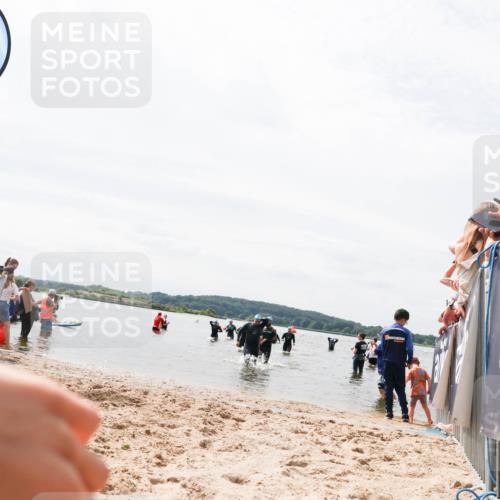 21.06.2026 - Viking Triathlon Michael Strokosch http://msf.ph/oto/9826702 21.06.2026 10:41:14 Schwimmen 95, 132, 356 meine-sportfotos.de