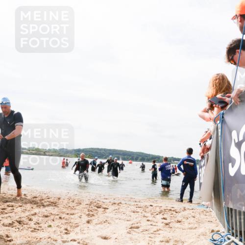 21.06.2026 - Viking Triathlon Michael Strokosch http://msf.ph/oto/9826724 21.06.2026 10:41:21 Schwimmen 95, 96, 179, 356, 429, 578 meine-sportfotos.de