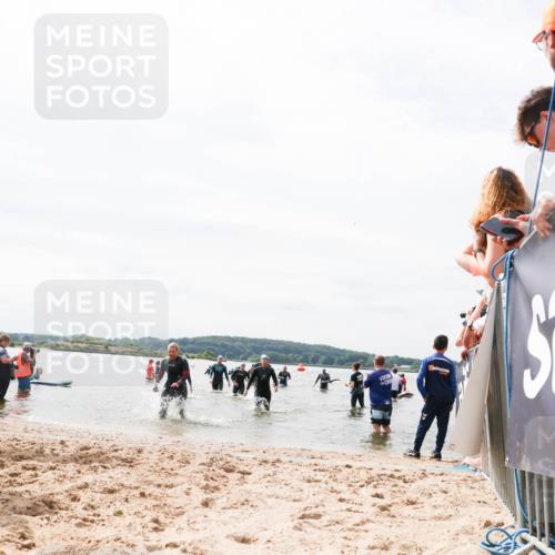 21.06.2026 - Viking Triathlon Michael Strokosch http://msf.ph/oto/9826727 21.06.2026 10:41:22 Schwimmen 95, 96, 179, 356, 429, 578 meine-sportfotos.de