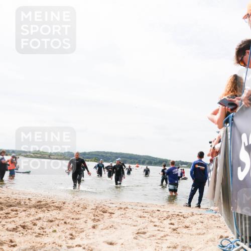 21.06.2026 - Viking Triathlon Michael Strokosch http://msf.ph/oto/9826728 21.06.2026 10:41:22 Schwimmen 95, 96, 179, 356, 429, 578 meine-sportfotos.de