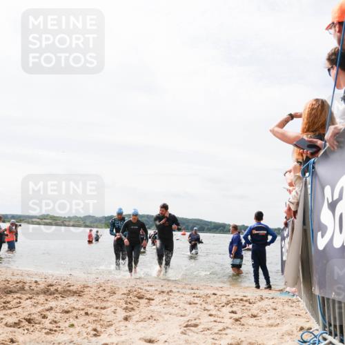 21.06.2026 - Viking Triathlon Michael Strokosch http://msf.ph/oto/9826757 21.06.2026 10:41:32 Schwimmen 96, 165, 262, 327, 429, 578 meine-sportfotos.de