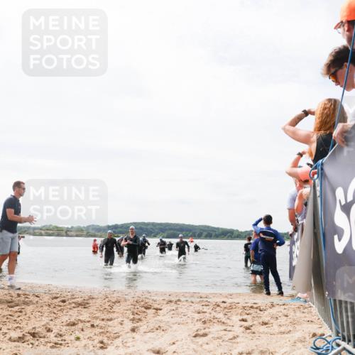 21.06.2026 - Viking Triathlon Michael Strokosch http://msf.ph/oto/9826845 21.06.2026 10:42:01 Schwimmen 44, 63, 134, 438, 552 meine-sportfotos.de