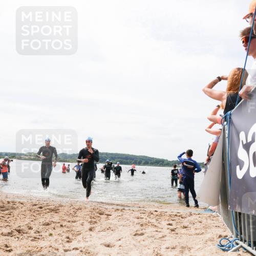 21.06.2026 - Viking Triathlon Michael Strokosch http://msf.ph/oto/9826859 21.06.2026 10:42:06 Schwimmen 44, 86, 94, 134, 188, 193, 399, 438 meine-sportfotos.de