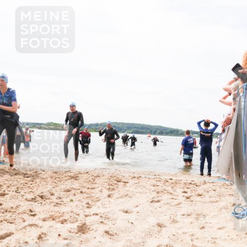 21.06.2026 - Viking Triathlon Michael Strokosch http://msf.ph/oto/9826892 21.06.2026 10:42:17 Schwimmen 86, 94, 188, 193, 266, 279, 399, 492, 516 meine-sportfotos.de