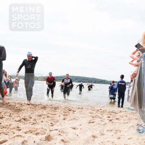 21.06.2026 - Viking Triathlon Michael Strokosch http://msf.ph/oto/9826902 21.06.2026 10:42:20 Schwimmen 188, 266, 279, 296, 399, 492, 516 meine-sportfotos.de