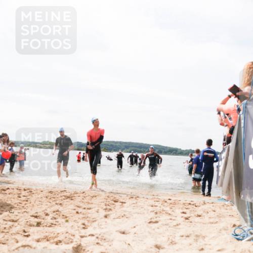 21.06.2026 - Viking Triathlon Michael Strokosch http://msf.ph/oto/9826937 21.06.2026 10:42:32 Schwimmen 45, 72, 296, 348, 393, 436 meine-sportfotos.de