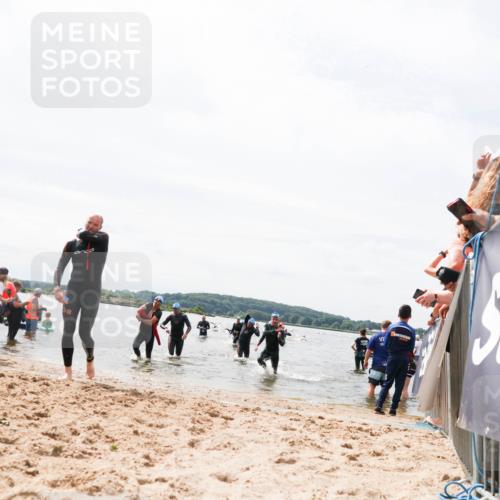 21.06.2026 - Viking Triathlon Michael Strokosch http://msf.ph/oto/9826970 21.06.2026 10:42:44 Schwimmen 41, 166, 175, 213, 268, 384, 436 meine-sportfotos.de