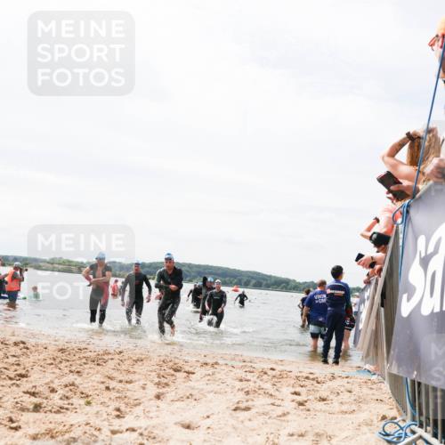 21.06.2026 - Viking Triathlon Michael Strokosch http://msf.ph/oto/9826976 21.06.2026 10:42:46 Schwimmen 41, 166, 175, 213, 268, 384, 436 meine-sportfotos.de