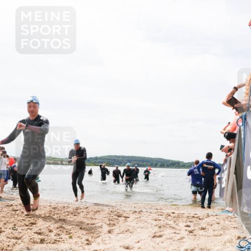 21.06.2026 - Viking Triathlon Michael Strokosch http://msf.ph/oto/9826996 21.06.2026 10:42:52 Schwimmen 41, 166, 175, 177, 213, 268, 479, 520 meine-sportfotos.de
