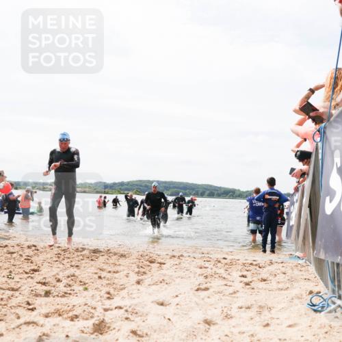21.06.2026 - Viking Triathlon Michael Strokosch http://msf.ph/oto/9827000 21.06.2026 10:42:54 Schwimmen 166, 175, 177, 213, 225, 268, 479, 520 meine-sportfotos.de