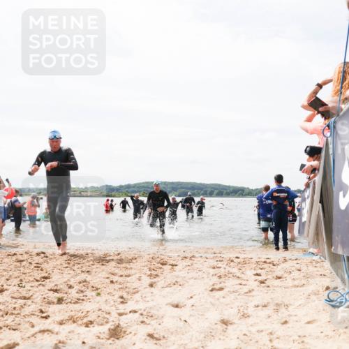 21.06.2026 - Viking Triathlon Michael Strokosch http://msf.ph/oto/9827001 21.06.2026 10:42:54 Schwimmen 166, 175, 177, 213, 225, 268, 479, 520 meine-sportfotos.de