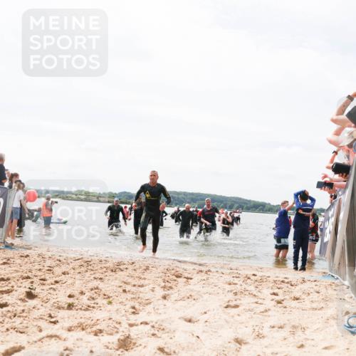 21.06.2026 - Viking Triathlon Michael Strokosch http://msf.ph/oto/9827053 21.06.2026 10:43:11 Schwimmen 88, 259, 286, 482, 489, 505, 511, 619 meine-sportfotos.de