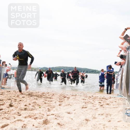 21.06.2026 - Viking Triathlon Michael Strokosch http://msf.ph/oto/9827058 21.06.2026 10:43:13 Schwimmen 88, 251, 259, 482, 489, 505, 511, 619 meine-sportfotos.de
