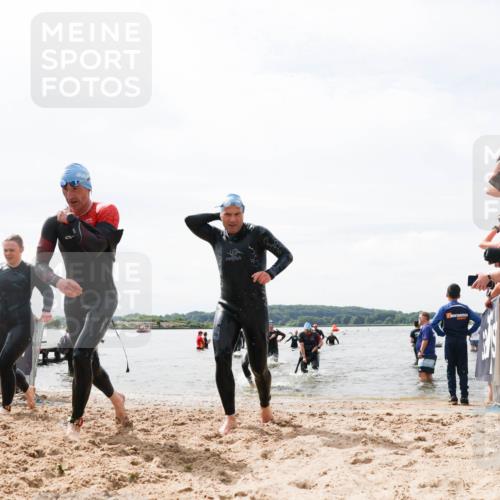 21.06.2026 - Viking Triathlon Michael Strokosch http://msf.ph/oto/9827211 21.06.2026 10:44:04 Schwimmen 139, 208, 220, 247, 318, 444, 464, 550 meine-sportfotos.de