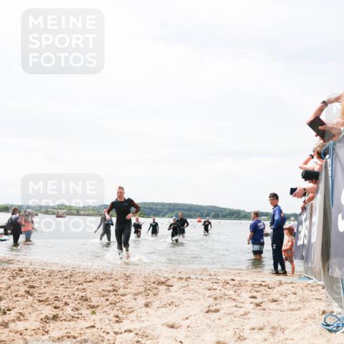 21.06.2026 - Viking Triathlon Michael Strokosch http://msf.ph/oto/9827228 21.06.2026 10:44:11 Schwimmen 22, 139, 208, 318, 617, 632, 641 meine-sportfotos.de