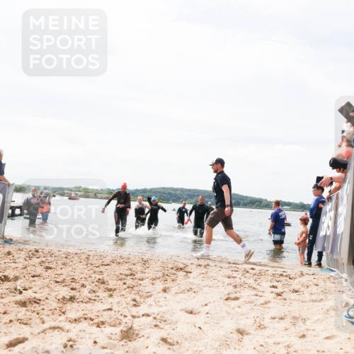 21.06.2026 - Viking Triathlon Michael Strokosch http://msf.ph/oto/9827241 21.06.2026 10:44:15 Schwimmen 22, 318, 602, 617, 632, 641 meine-sportfotos.de