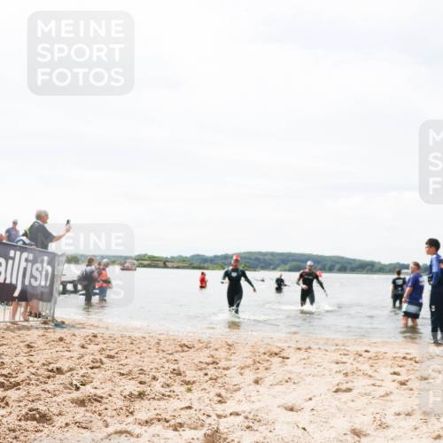 21.06.2026 - Viking Triathlon Michael Strokosch http://msf.ph/oto/9827261 21.06.2026 10:44:22 Schwimmen 22, 423, 602, 617, 632, 641 meine-sportfotos.de