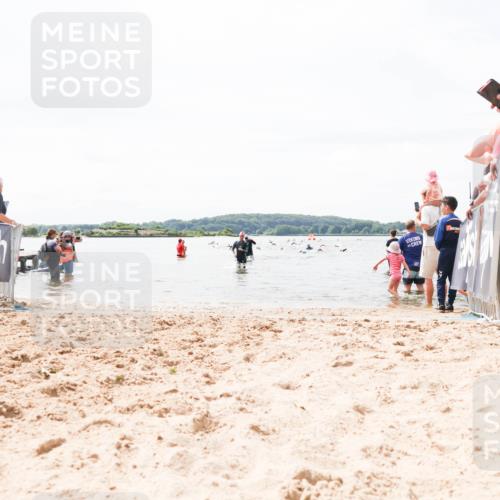 21.06.2026 - Viking Triathlon Michael Strokosch http://msf.ph/oto/9827281 21.06.2026 10:44:29 Schwimmen 423, 601, 602 meine-sportfotos.de