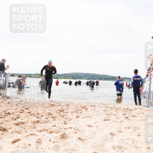 21.06.2026 - Viking Triathlon Michael Strokosch http://msf.ph/oto/9827319 21.06.2026 10:44:44 Schwimmen 531, 590 meine-sportfotos.de