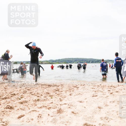21.06.2026 - Viking Triathlon Michael Strokosch http://msf.ph/oto/9827321 21.06.2026 10:44:45 Schwimmen 531, 590 meine-sportfotos.de