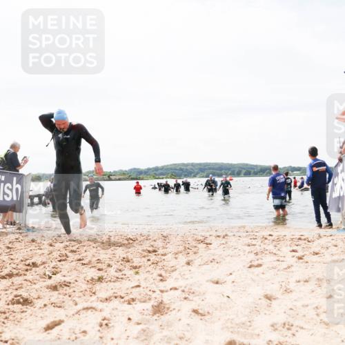 21.06.2026 - Viking Triathlon Michael Strokosch http://msf.ph/oto/9827322 21.06.2026 10:44:45 Schwimmen 531, 590 meine-sportfotos.de