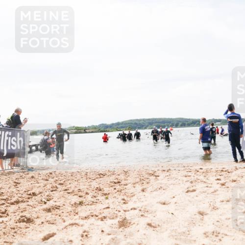 21.06.2026 - Viking Triathlon Michael Strokosch http://msf.ph/oto/9827326 21.06.2026 10:44:47 Schwimmen 377, 531, 590 meine-sportfotos.de