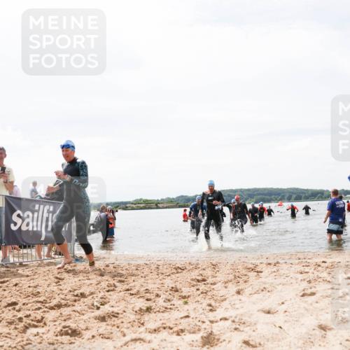 21.06.2026 - Viking Triathlon Michael Strokosch http://msf.ph/oto/9827356 21.06.2026 10:44:57 Schwimmen 33, 276, 329, 350, 377, 658 meine-sportfotos.de