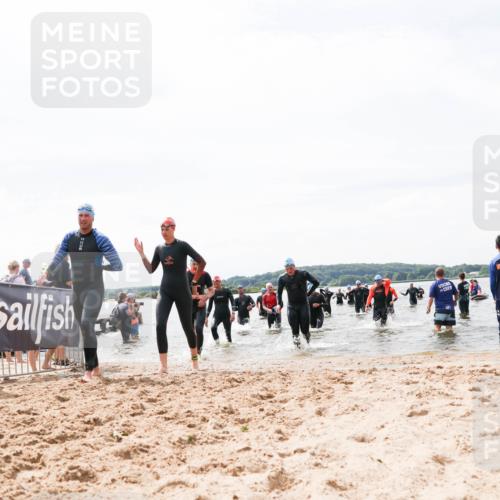 21.06.2026 - Viking Triathlon Michael Strokosch http://msf.ph/oto/9827376 21.06.2026 10:45:04 Schwimmen 33, 36, 276, 308, 329, 350, 369, 415, 577, 658, 668 meine-sportfotos.de